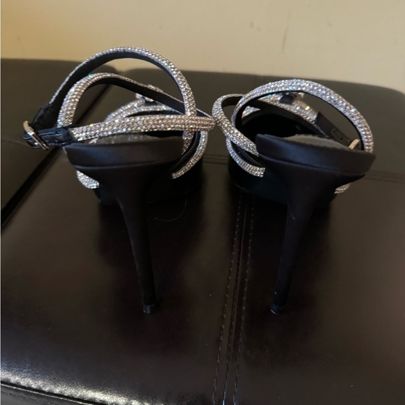 Steve Madden Black Heels with Rhinestone Bow - Picture 3 of 5